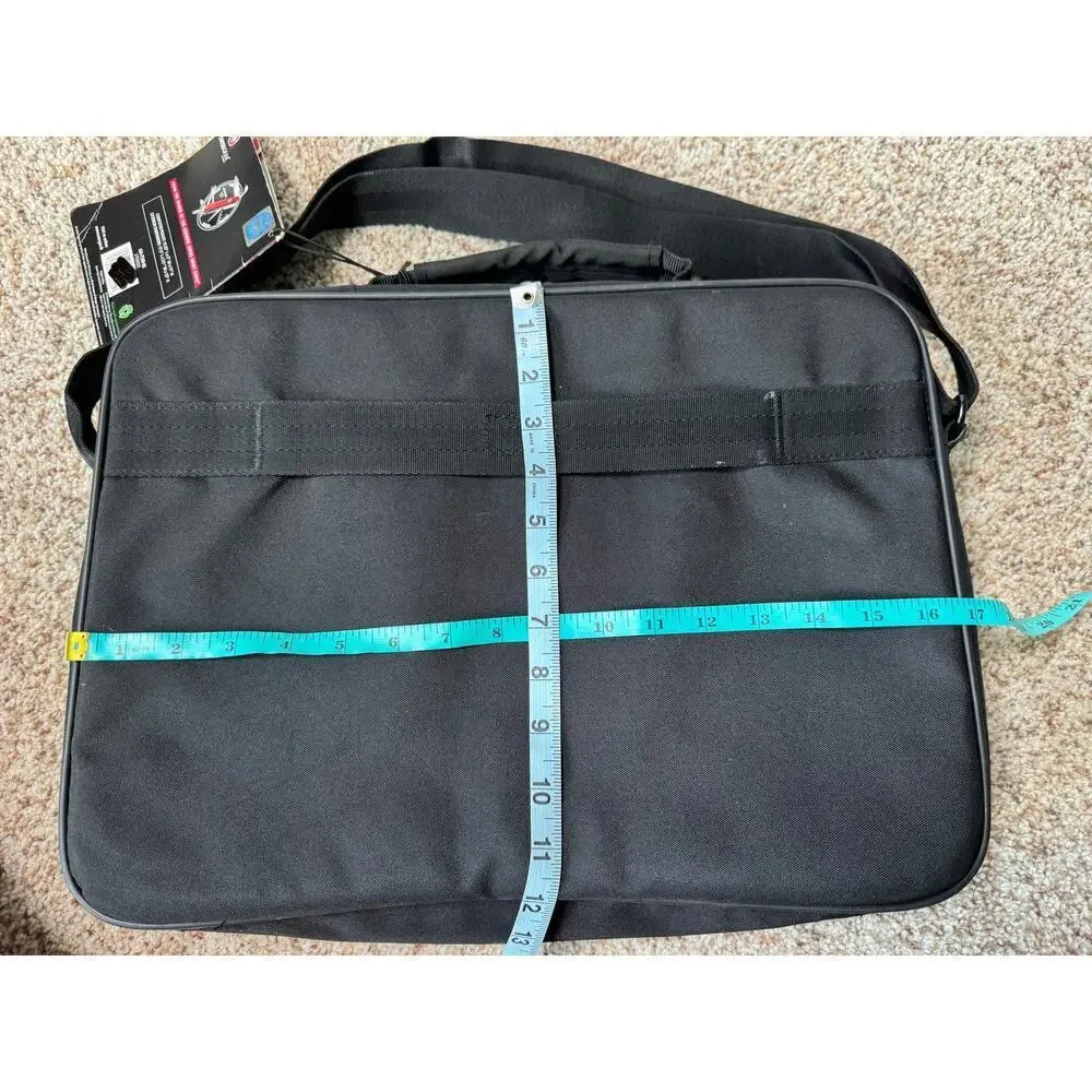SWISSGEAR JASPER Messenger Laptop bag, Lots of pockets! NWT!